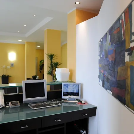 ホテル Bulla Regia